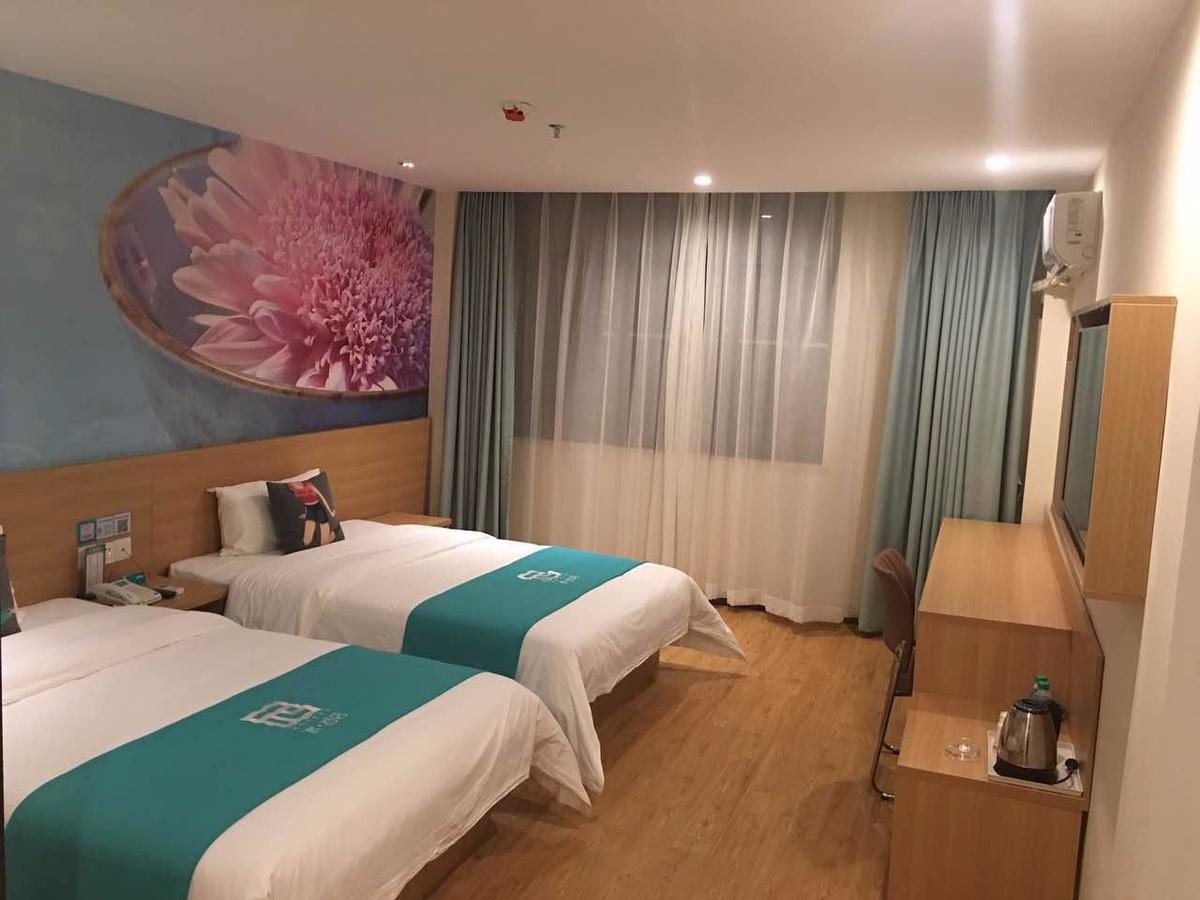Pai Hotel Zhanjiang Xuwen Exterior photo